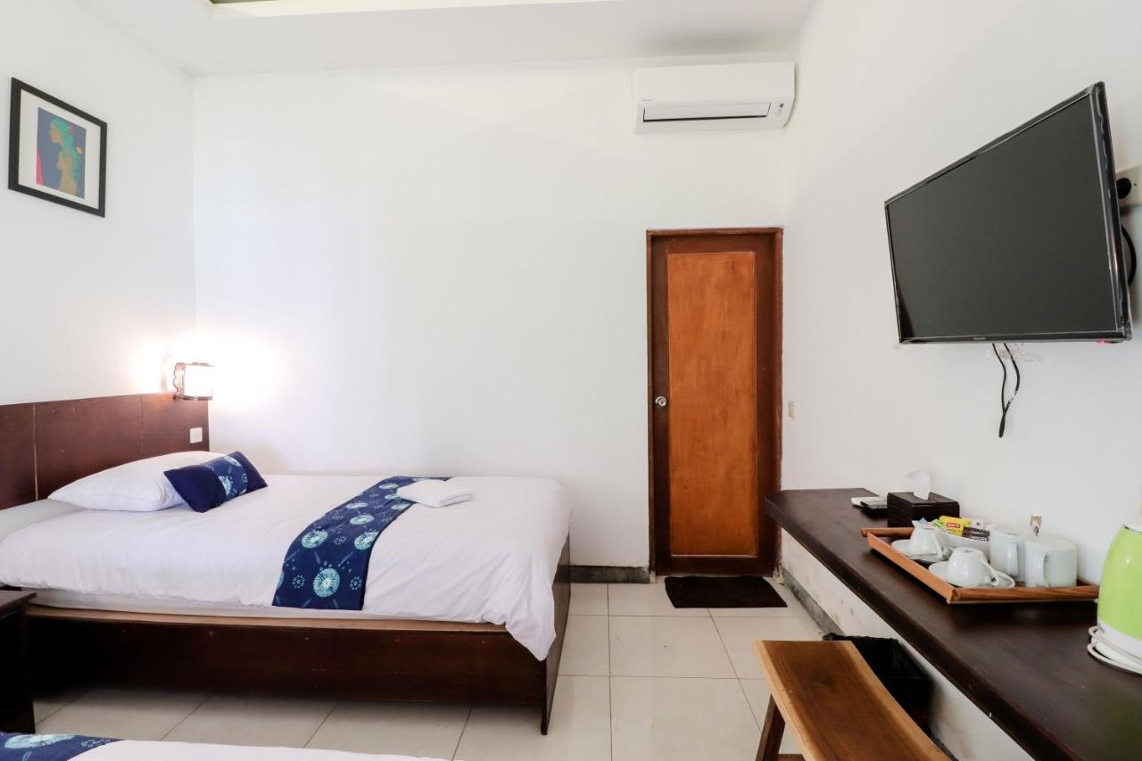 Balkondes Kenalan Hotel Magelang Exterior foto